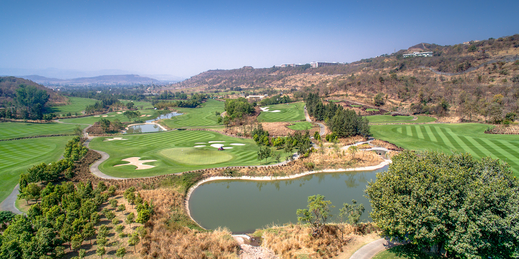 Golf resort pune