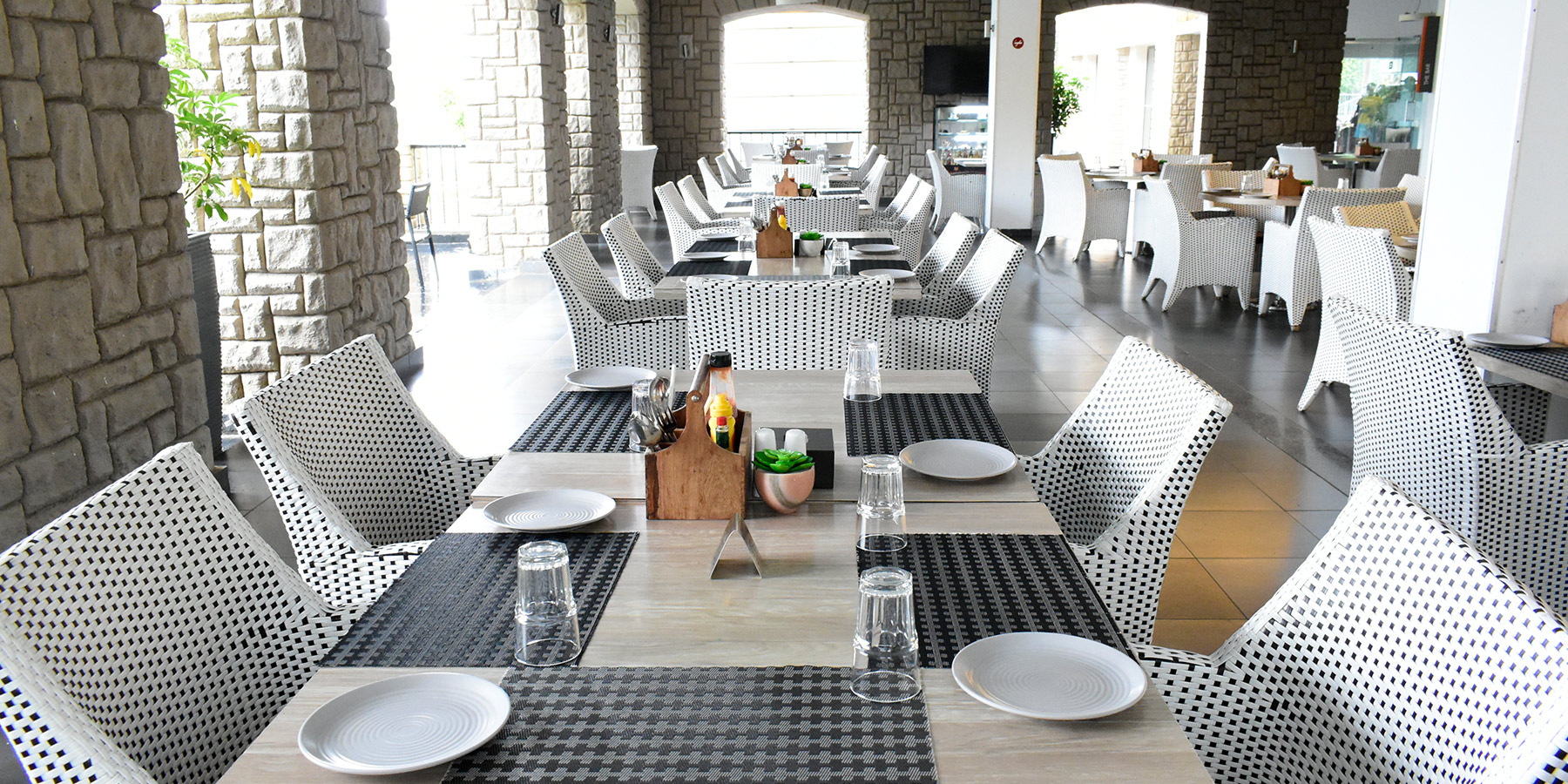 Multi-Cuisine Restaurant near pune